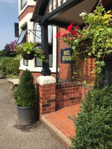 rowton poplars hotel