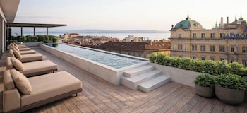 boutique hotel opera