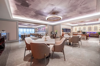 Mercure Chongqing Times Paradise Walk,,4 star