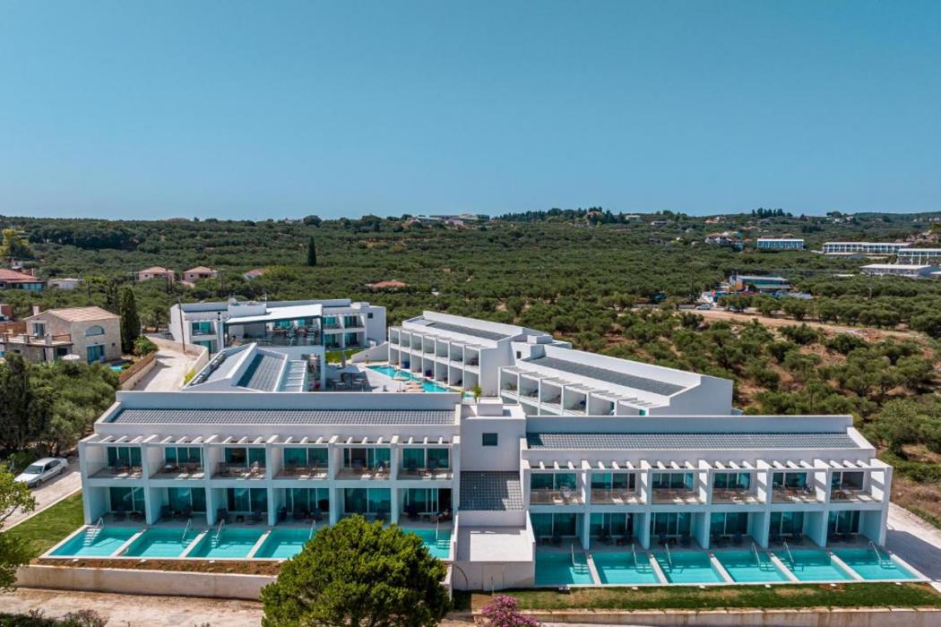 Mer Bleu Beach Hotel,,5 star