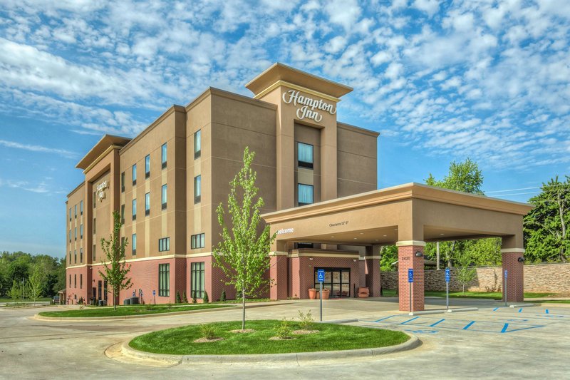 Hampton Inn Poplar Bluff,Poplar Bluff>>Butler,2.5 star