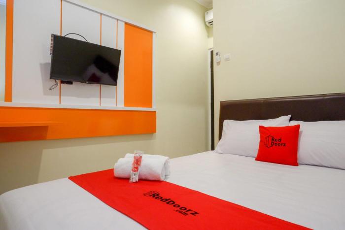 reddoorz syariah at kelud sampangan semarang