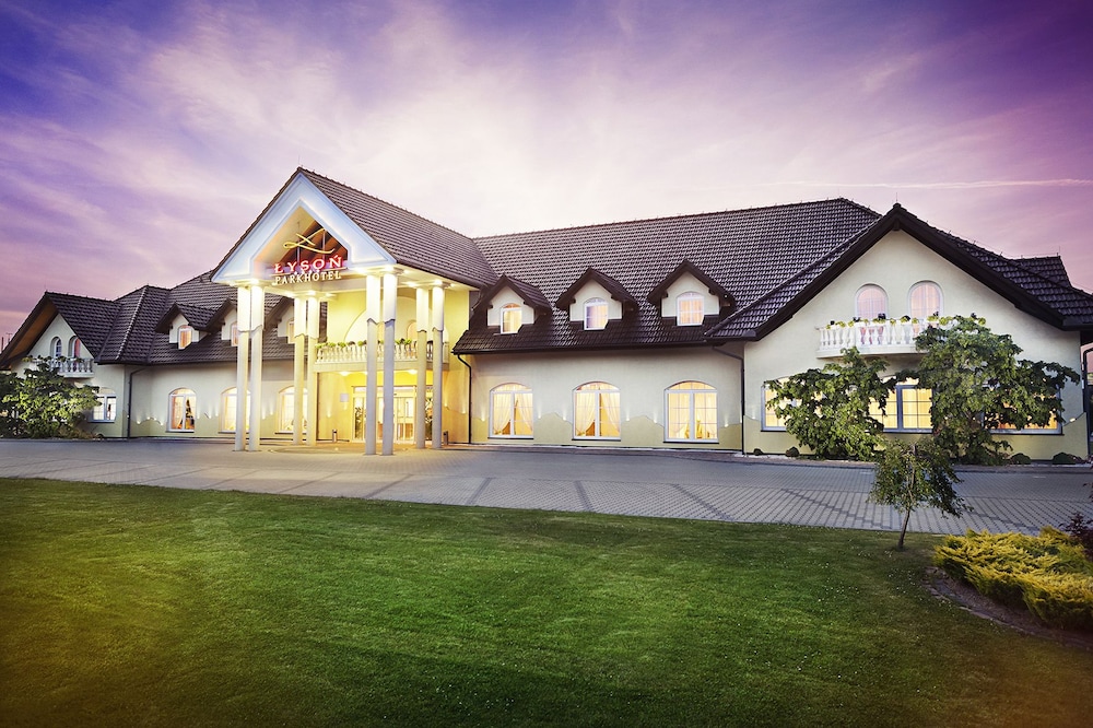 Park Hotel Lyson,Bielsko-Biala>>Andrychow,4 star