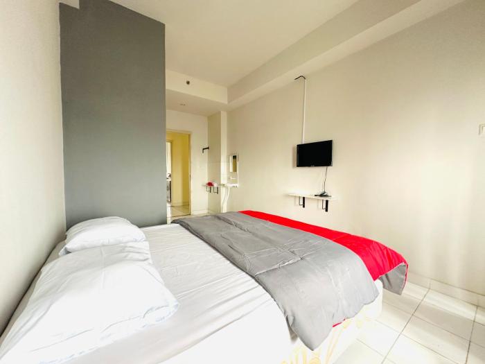 Redliving Apartment @ Dramaga Tower By Liana Room,,2 star