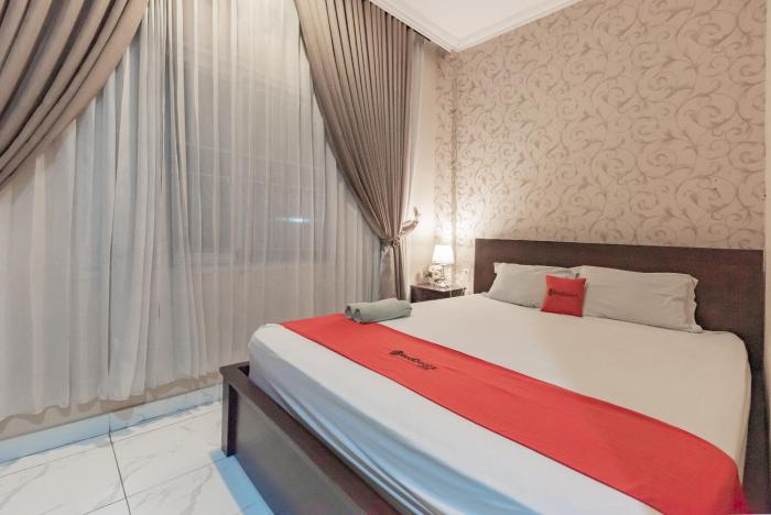 Reddoorz @ Hotel Arwana Tugu Puncak,,2 star
