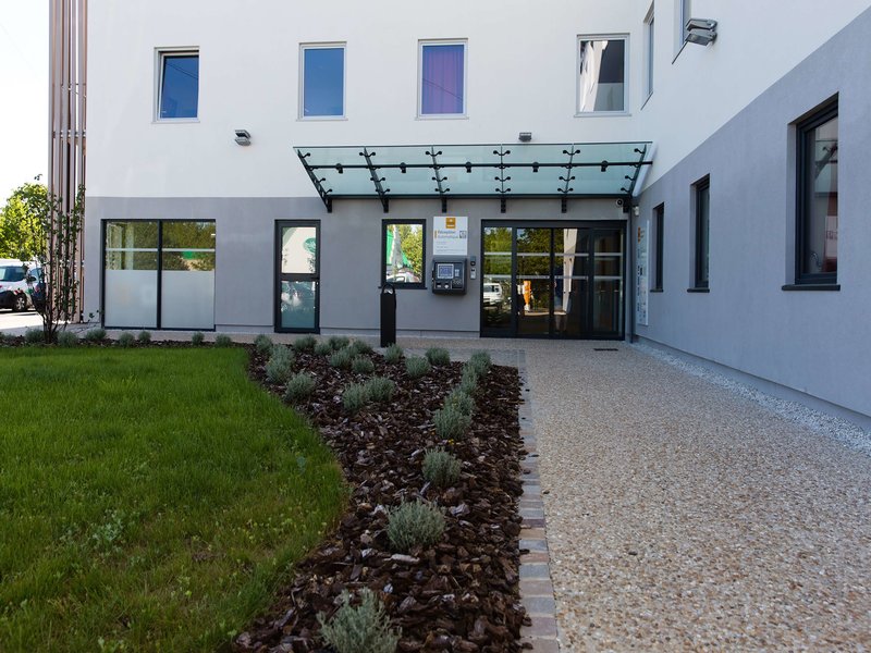 Hotel Premiere Classe Chartres Barjouville,In Barjouville,2 star