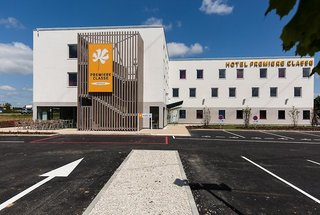 Premiere Classe Chartres Sud - Barjouville,In Barjouville,2 star