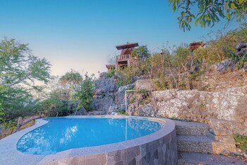 baron beach bungalow