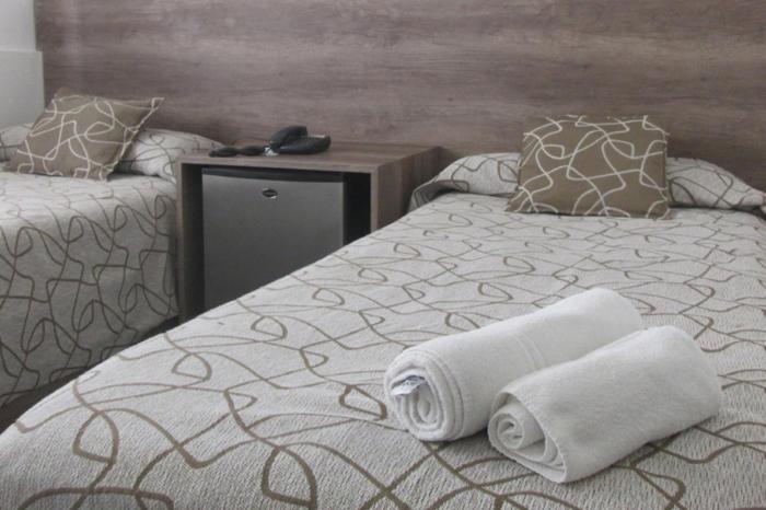 Hotel Roma Tandil,Tandil>>Buenos Aires,3 star
