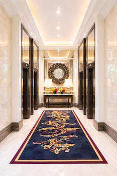 trans hotel jakarta