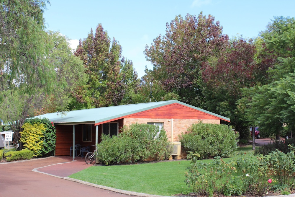 Margaret River Tourist Park,Margaret River Wine Region>>Margaret River,4 star