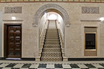 Hampton Inn & Suites Cincinnati-Downtown,Blue Ash>>Bellevue,3 star