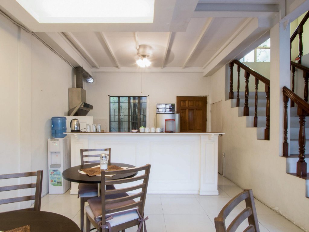 Makati Riverside Inn,Manila>>Makati,4 star