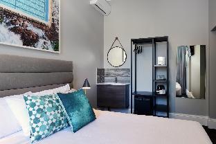 The Alison Randwick,Potts Point>>Hunter Valley,2 star