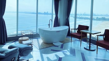 Galaxy Hotel,North Gyeongsang>>Gyeongju,3 star