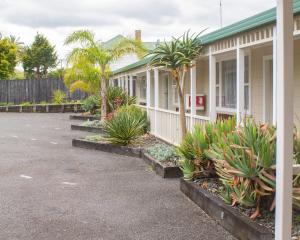 Palm Motel Waihi,Near Gold-Mining Museum And Art Gallery,3 star