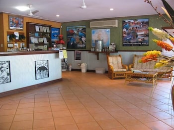 Ivanhoe Village Caravan Resort,,2 star