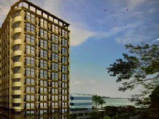 blue riverside hotel