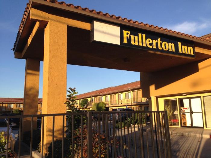Fullerton Inn - Near Medieval Times,Fullerton>>Anaheim,2 star