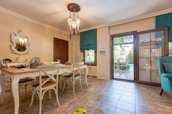 Lunabegonvil Tas Evler,Hisaronu>>Bozburun,3 star