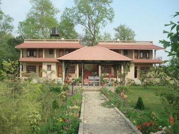 river bank inn