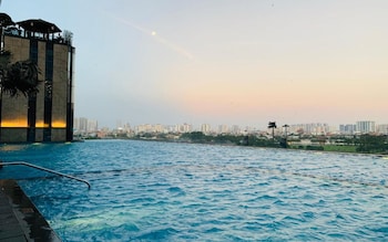 Landmark 81 By Kvg Suite Apartment,,4 star