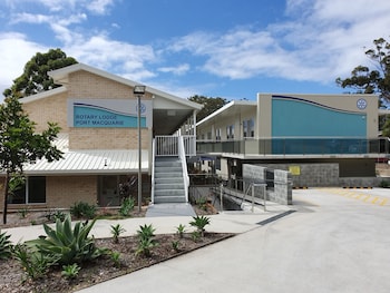 rotary lodge port macquarie