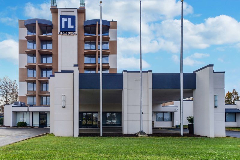 St. Louis Airport Hotel,Maplewood>>Berkeley,3.5 star
