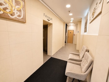 Nivara Hotel,,3 star