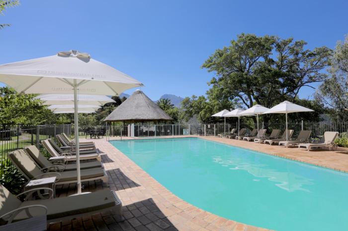 Eight Bells Mountain Inn,Garden Route>>Cape Town,4 star