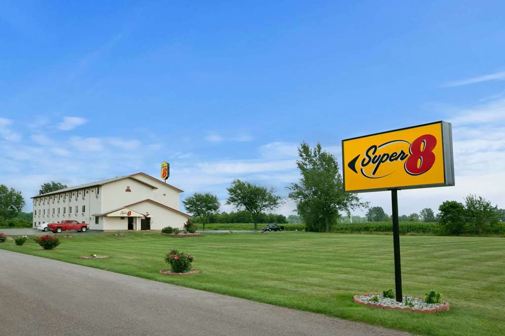 Super 8 By Wyndham Saginaw,Carrollton>>Auburn,2 star