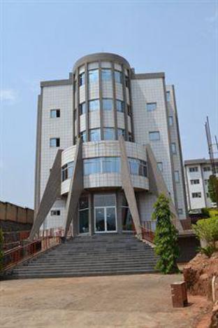 Azam Hotel