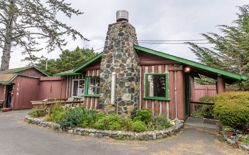 Gold Beach Inn,Gold Beach>>Curry County,2.5 star
