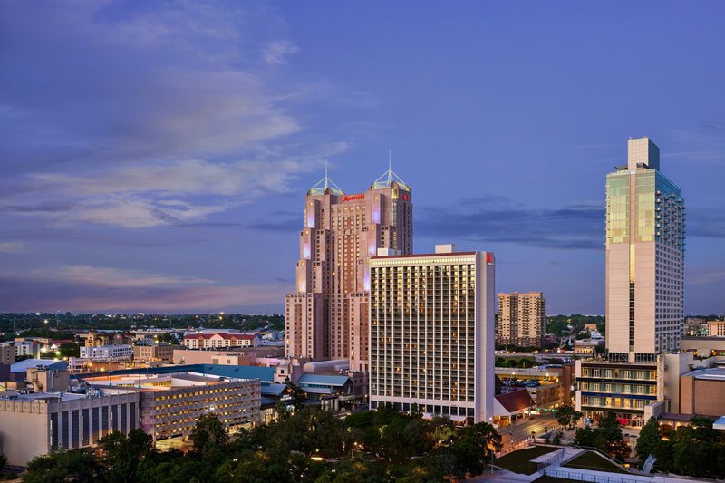 san antonio marriott rivercenter on the river walk