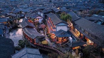 lijiang fog gallery hotel