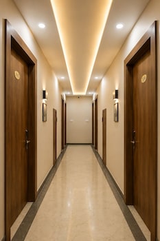 hotel city rise gwalior