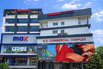 Hotel Subansiri,,3 star