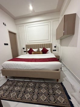 A One Residency,,3 star