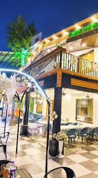 Hotel The Sunlight Restaurant Bhimtal,,3 star