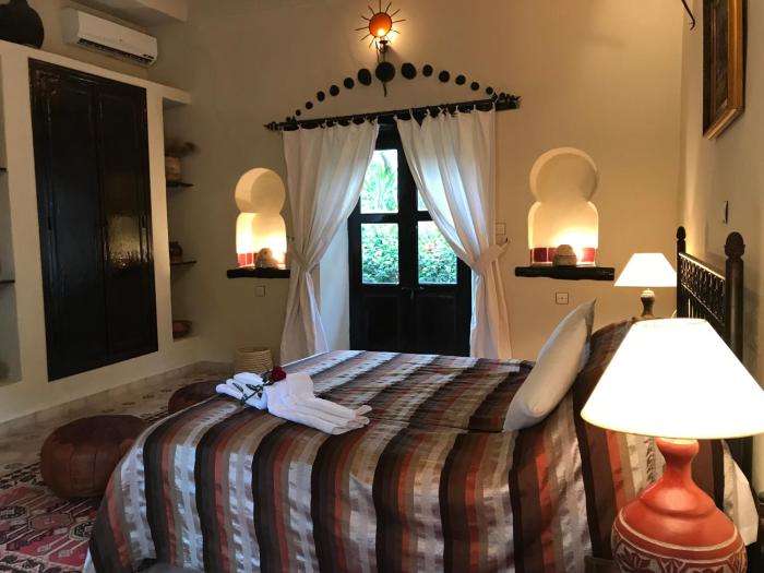 chez momo ii