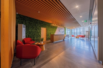 abc plus hotel and homes