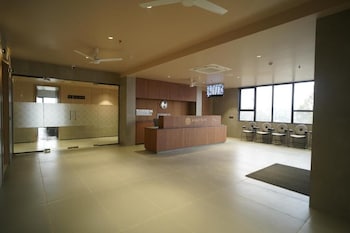 Hotel Sanket Elite,,3 star