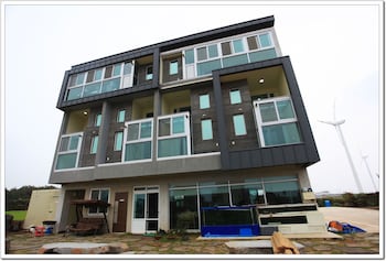 Basapan Pension,Jeju City>>Jeju,2 star