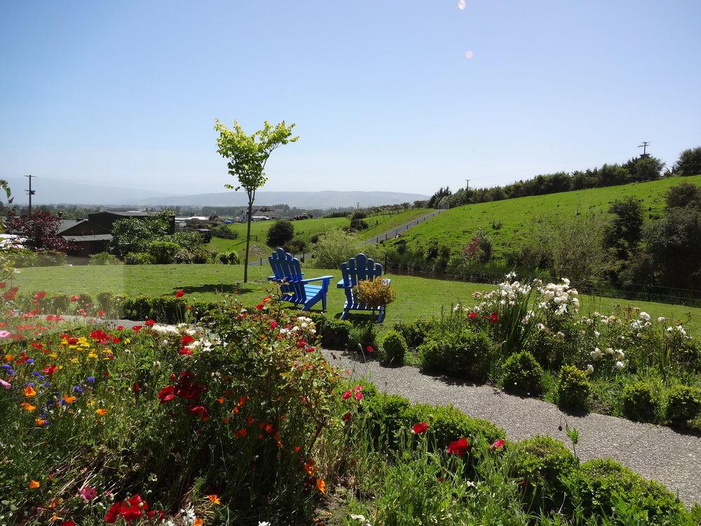 Hunters Moon,East Taieri>>Dunedin,4 star