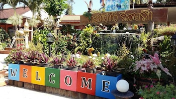 Subtawee Resort,Khiri Rat Nikhom>>Ban Ta Khun,3 star