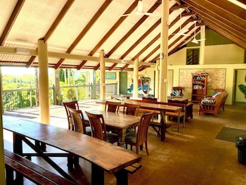 Jackaroo Treehouse Mission Beach - Hostel,Cassowary Coast>>Bingil Bay,2 star