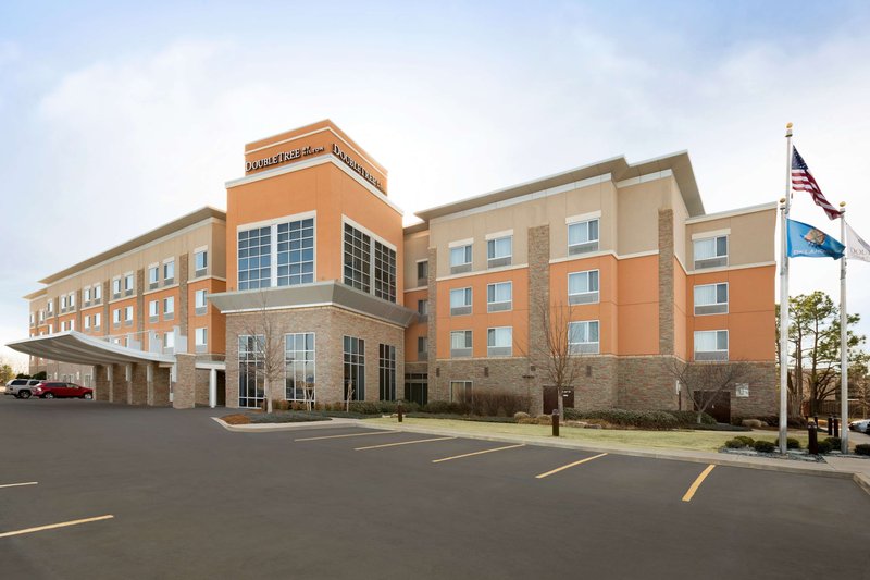 Doubletree By Hilton Hotel Oklahoma City Airport,Midwest City>>Bethany,4 star