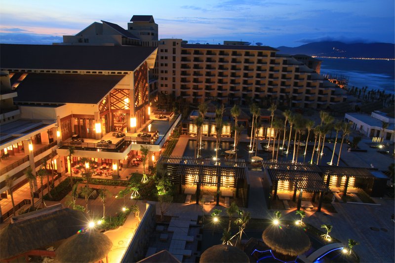 crowne plaza danang by ihg