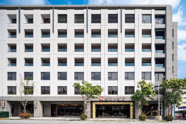 lakeshore hotel hualien