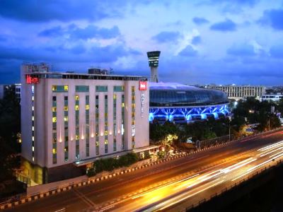 Ibis Mumbai Airport Hotel